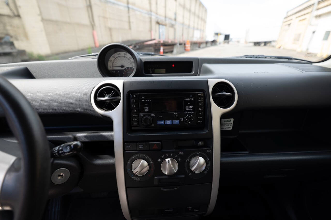 Used 2006 Scion xB FWD image 79