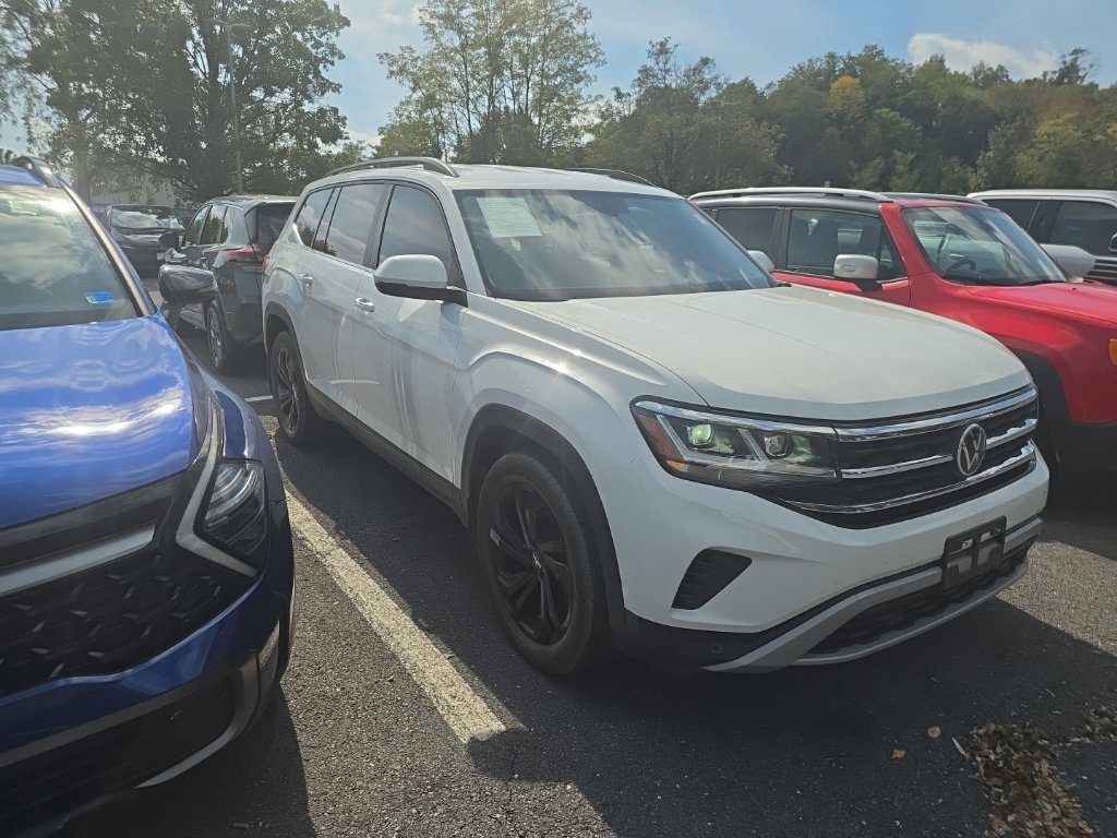 Used 2022 Volkswagen Atlas SE FWD image 1