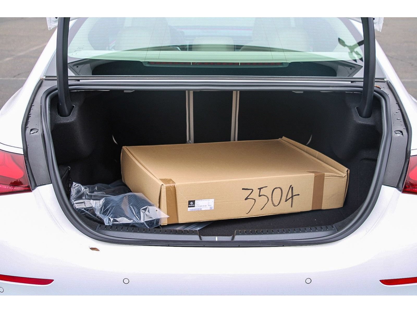 New 2026 Mercedes-Benz E 450 4MATIC Sedan image 24