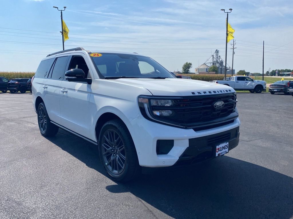 New 2025 Ford Expedition Platinum w/ Stealth Performance Package image 2