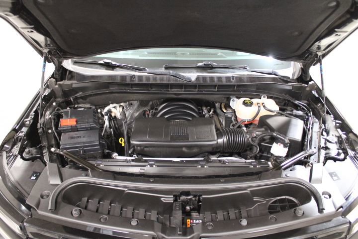 Used 2025 Chevrolet Tahoe RST AWD/4WD image 46