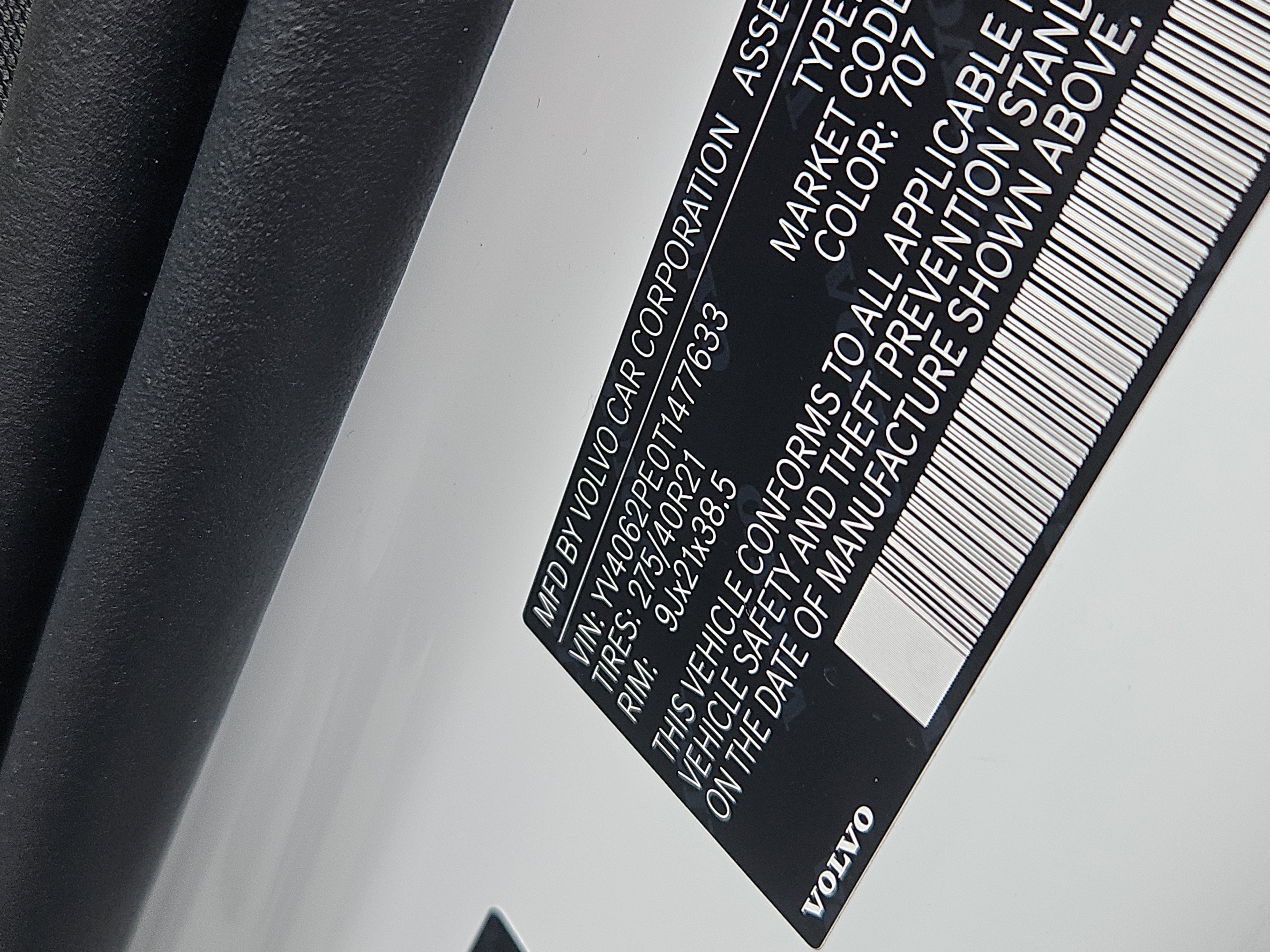 New 2026 Volvo XC90 B6 Plus w/ Protection Package Premier image 5