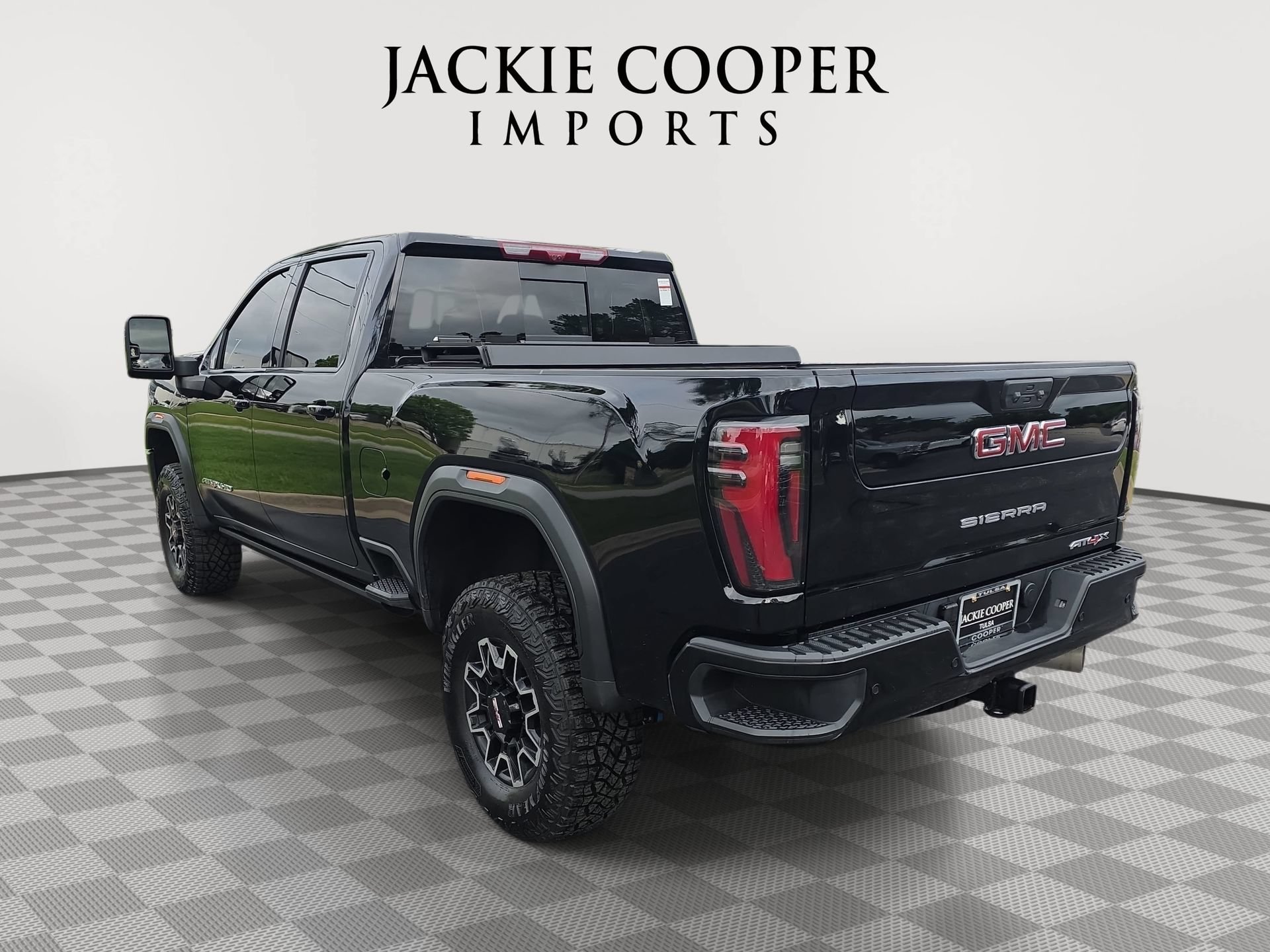 Used 2026 GMC Sierra 2500 AT4X AWD/4WD image 7