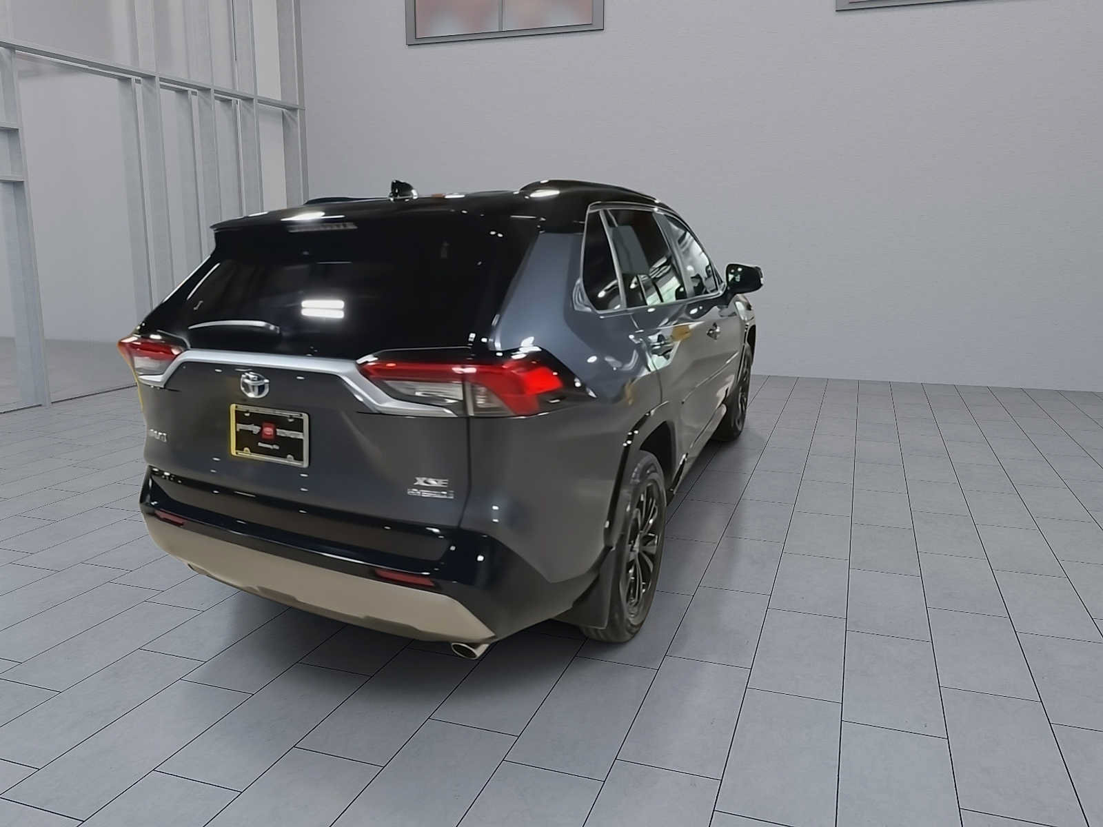Used 2024 Toyota RAV4 XSE w/ Advanced Technology Package AWD/4WD image 8