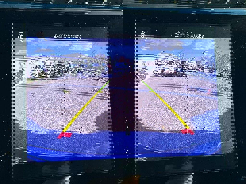 Used 2023 Jeep Grand Cherokee Altitude image 31