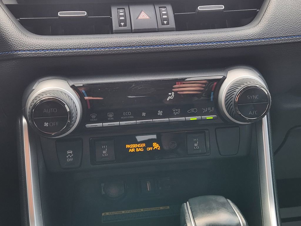 Used 2020 Toyota RAV4 XSE image 20