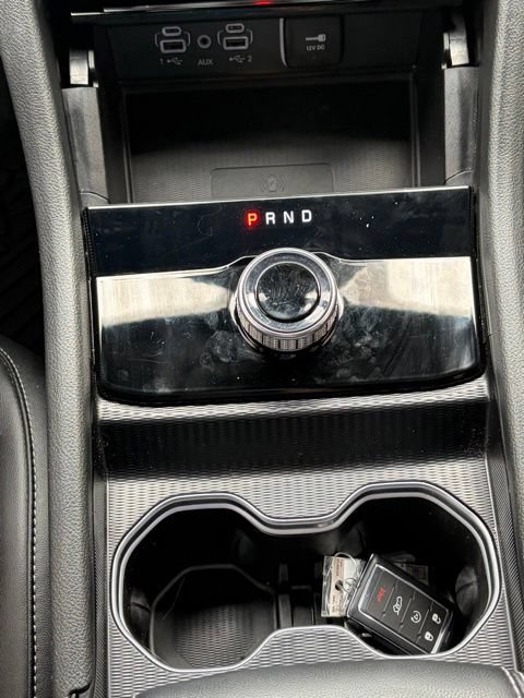 Used 2025 Jeep Grand Cherokee Altitude AWD/4WD image 26