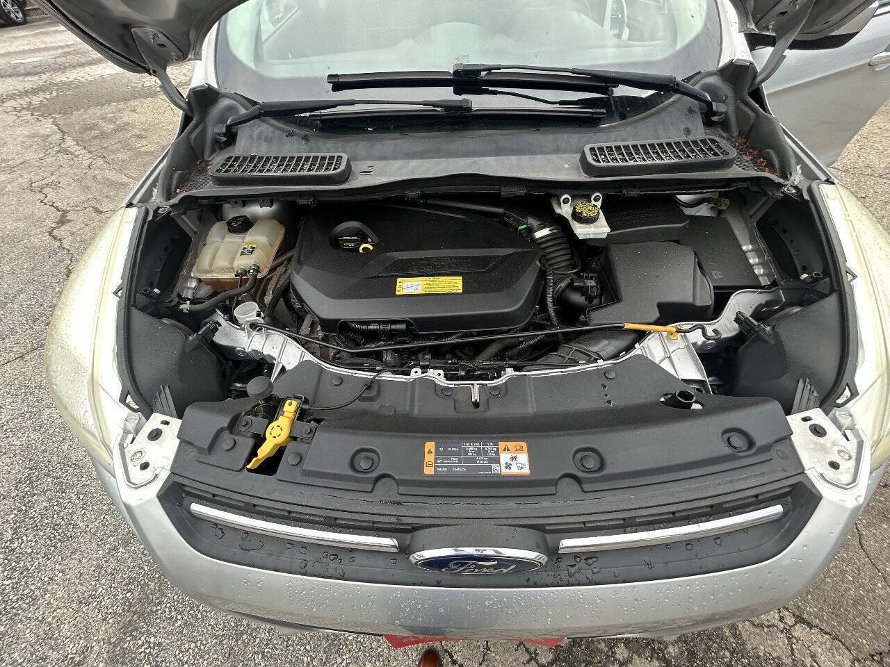 Used 2013 Ford Escape SE FWD image 15