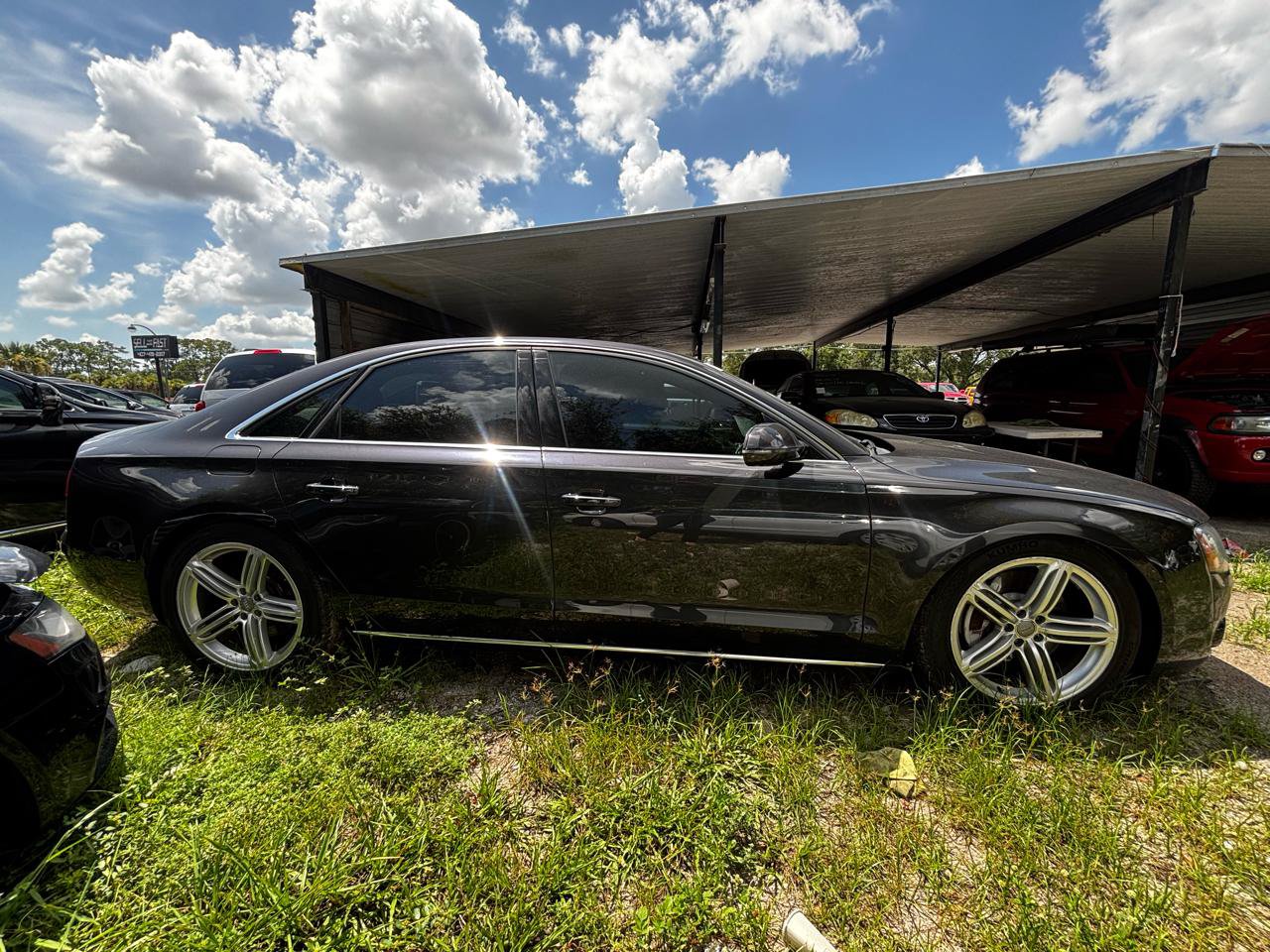 Used 2011 Audi A8 4.2 AWD/4WD image 6