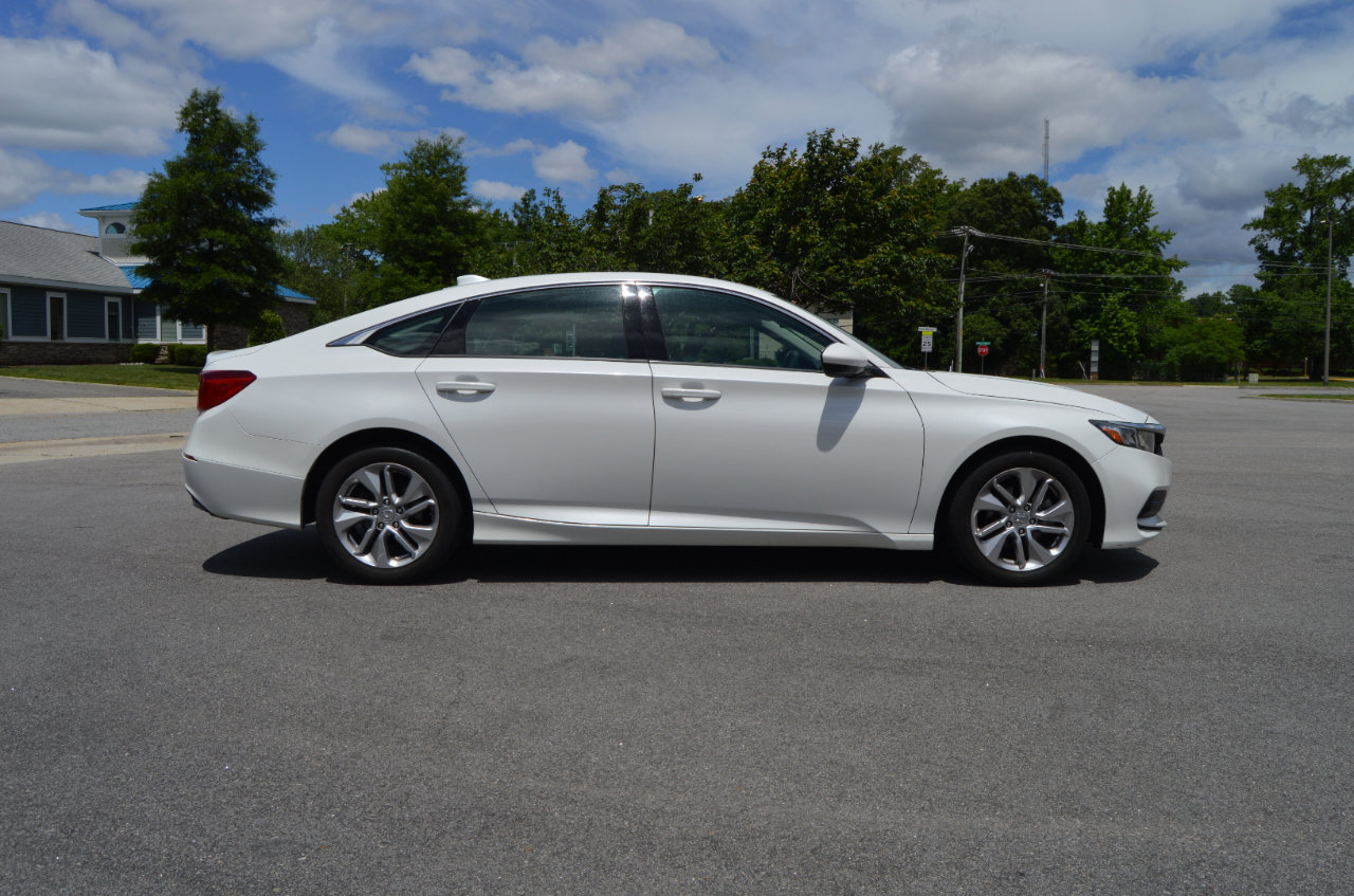 Used 2021 Honda Accord LX image 7