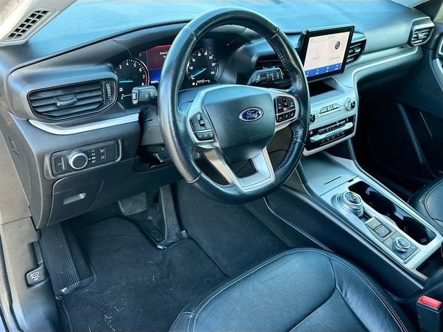 Used 2021 Ford Explorer XLT image 9