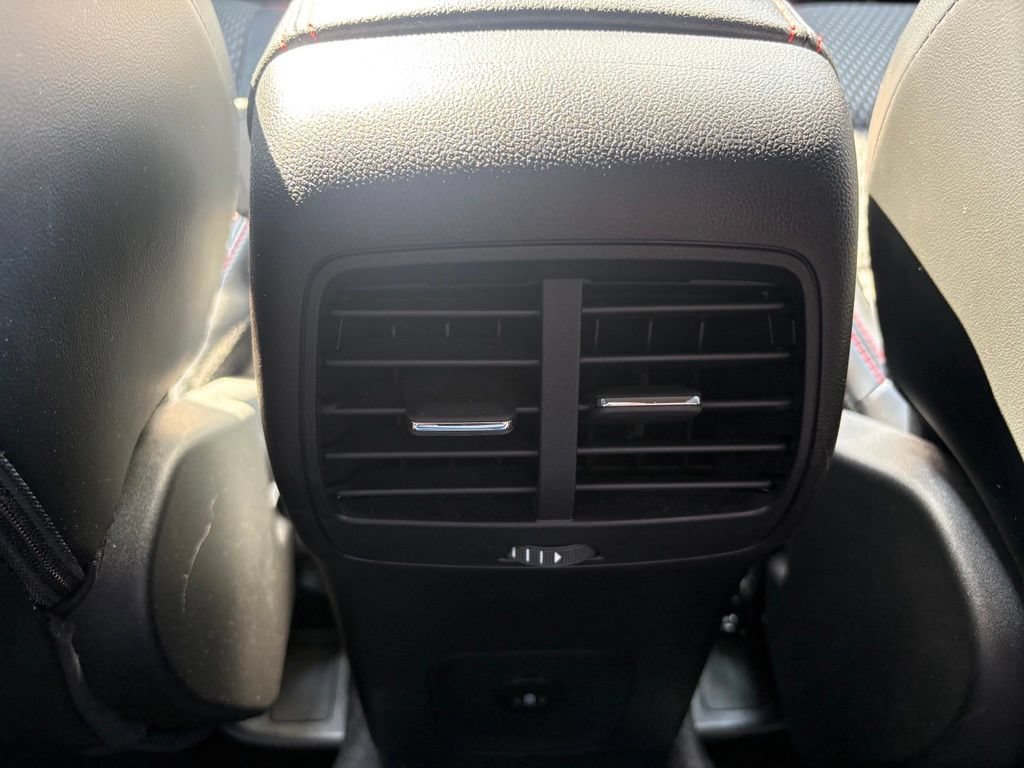 Used 2023 Ford Escape ST-Line Select AWD/4WD image 37