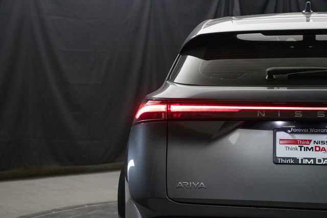 Used 2024 Nissan Ariya AWD image 12