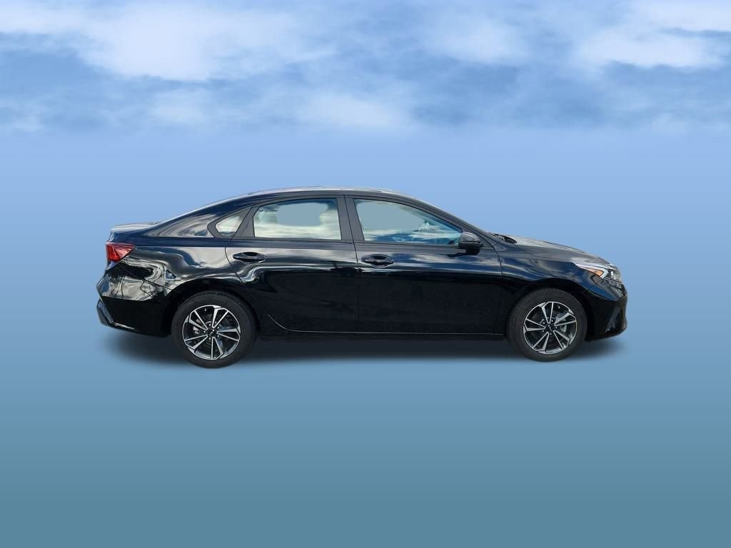 Certified 2023 Kia Forte LXS w/ LXS Technology Package image 8