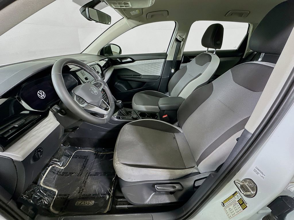 Used 2023 Volkswagen Taos S image 15