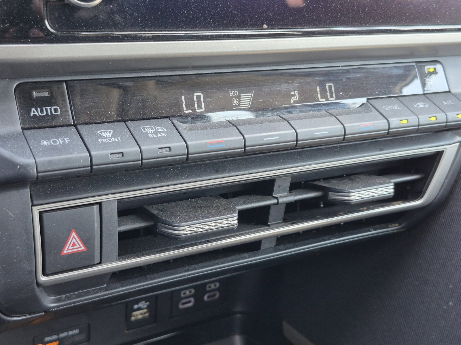 Certified 2025 Toyota Camry LE image 23