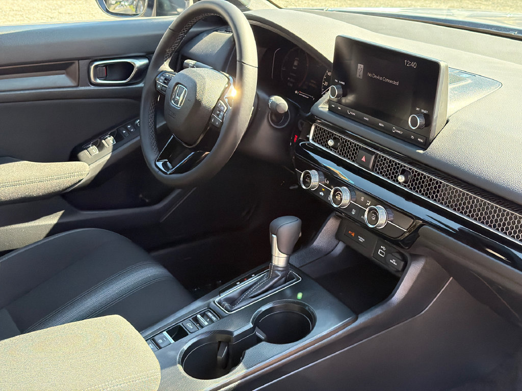 Used 2024 Honda Civic Sport image 6