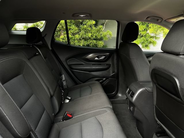 Used 2024 GMC Terrain SLE FWD image 30