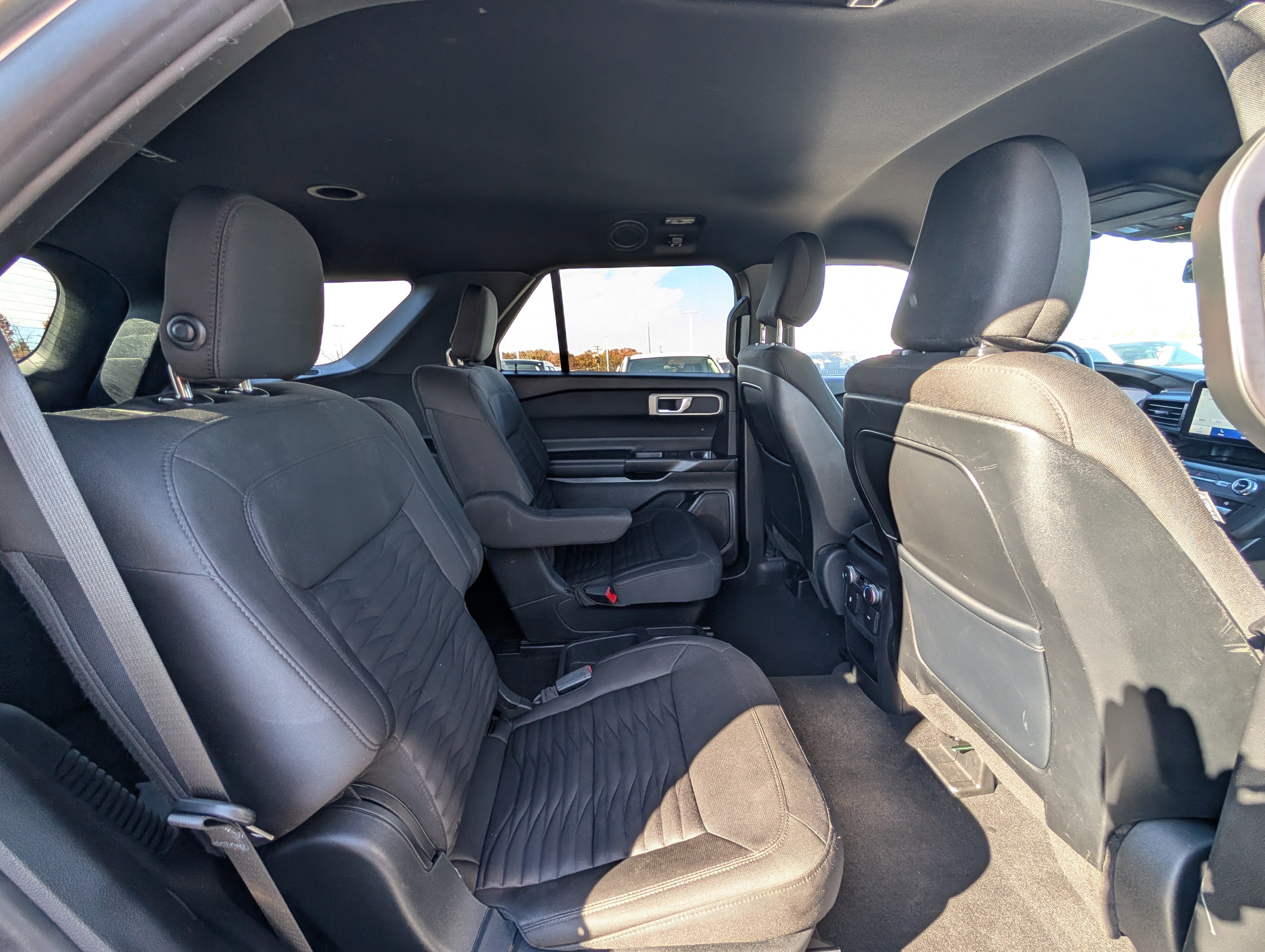 Certified 2020 Ford Explorer XLT image 11