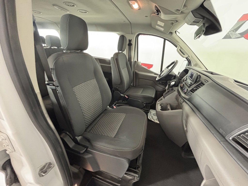 Used 2020 Ford Transit 350 XLT image 32