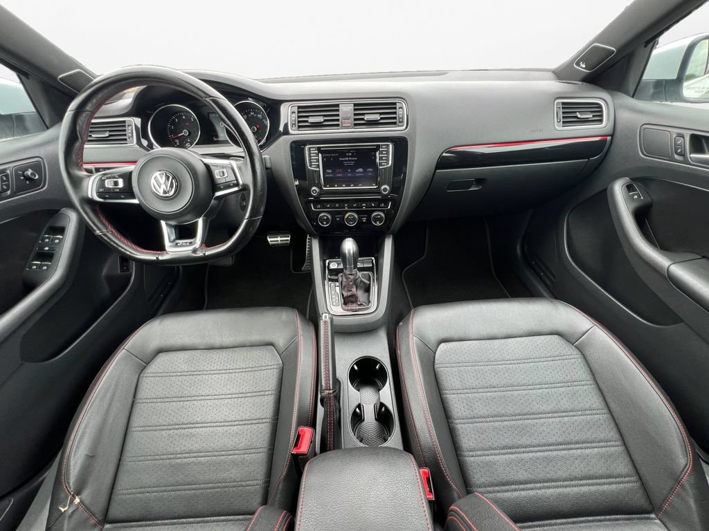 Used 2017 Volkswagen Jetta GLI FWD image 20