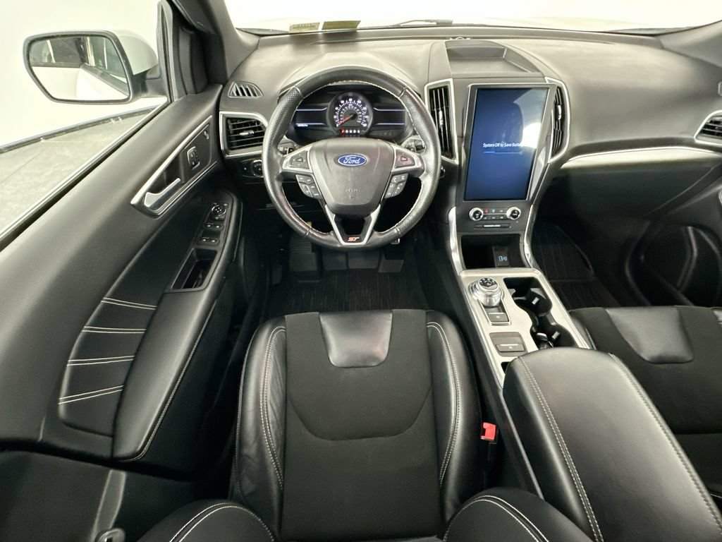 Used 2023 Ford Edge ST w/ Cargo Accessory Package AWD/4WD image 9