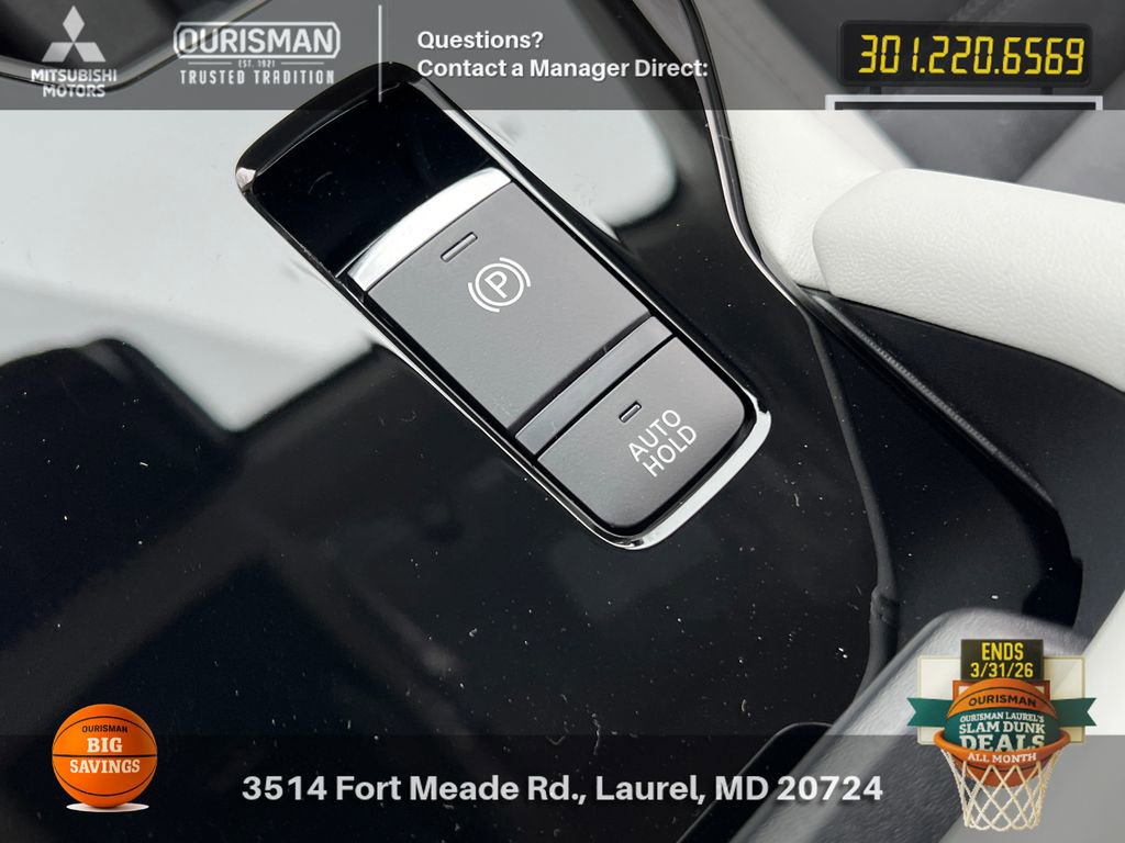 New 2026 Mitsubishi Outlander LE image 28