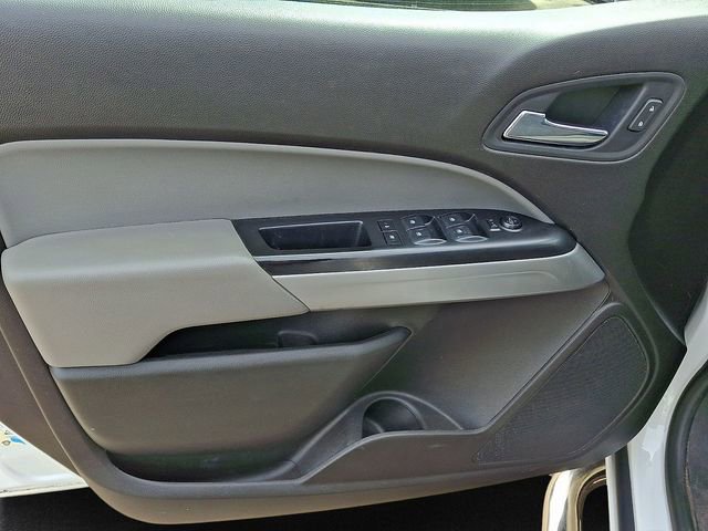 Used 2017 Chevrolet Colorado LT w/ LT Convenience Package image 7