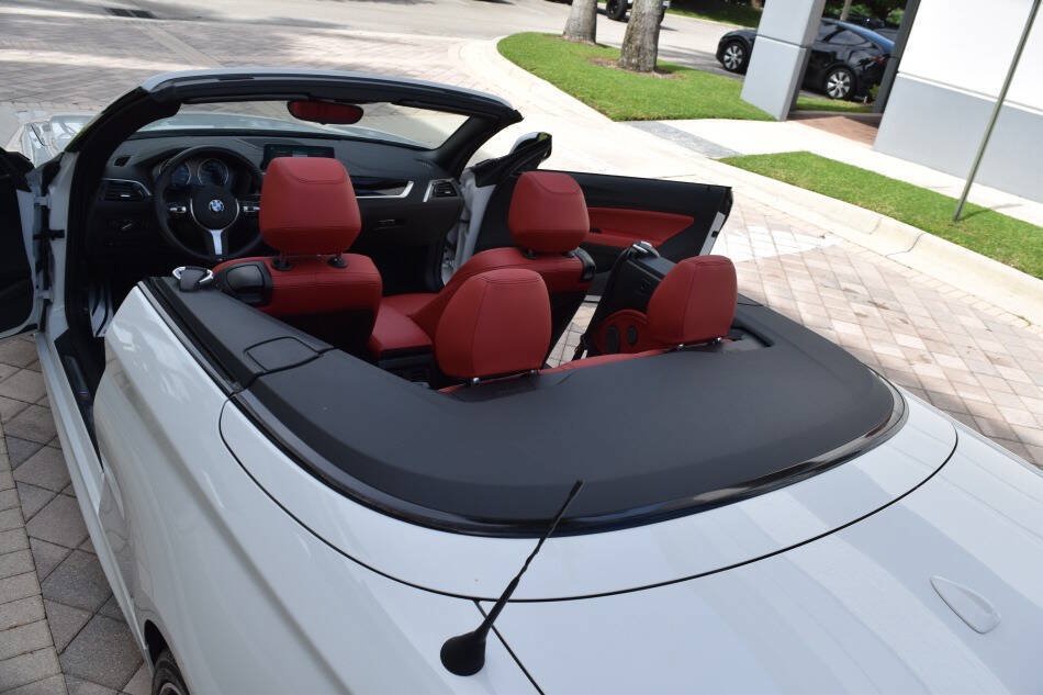 Used 2021 BMW 230i xDrive Convertible AWD/4WD image 40