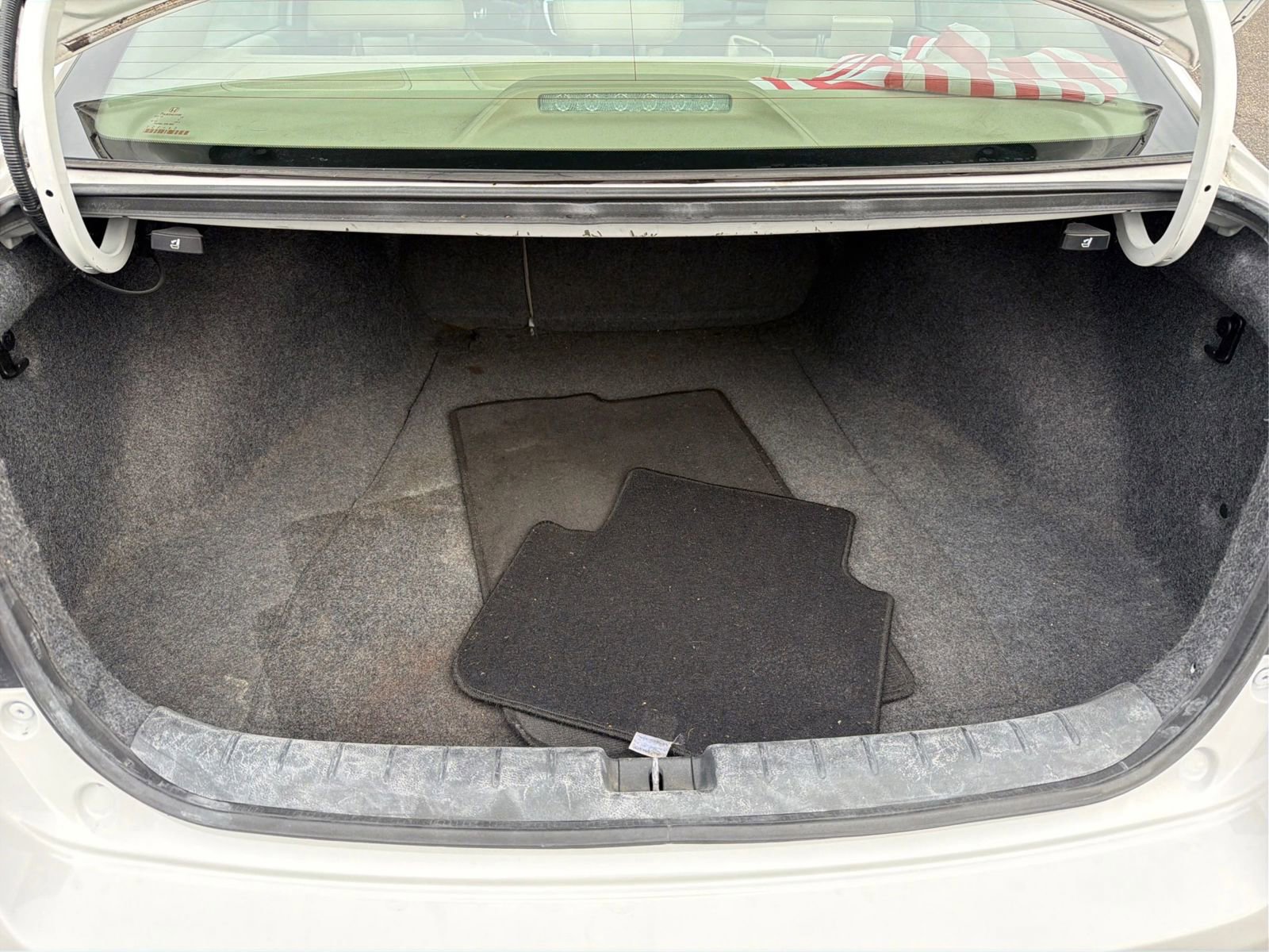 Used 2016 Honda Accord EX-L image 12