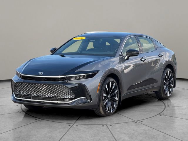 Certified 2024 Toyota Crown Platinum image 2