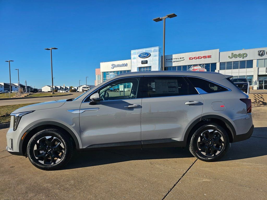 New 2026 Kia Sorento S image 18