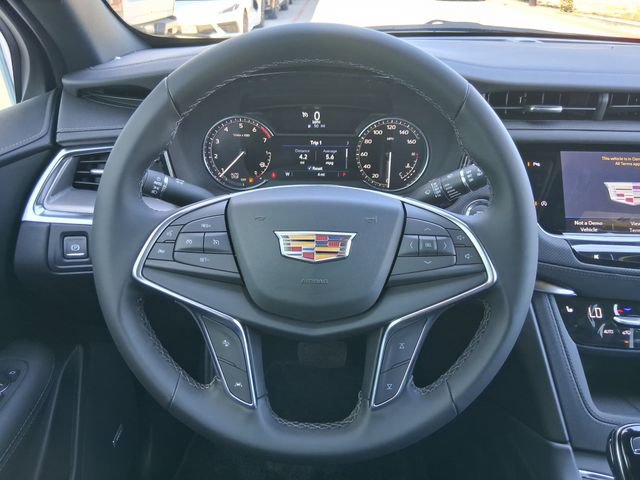 New 2026 Cadillac XT5 Luxury w/ LPO, Premium Carpet Package image 10