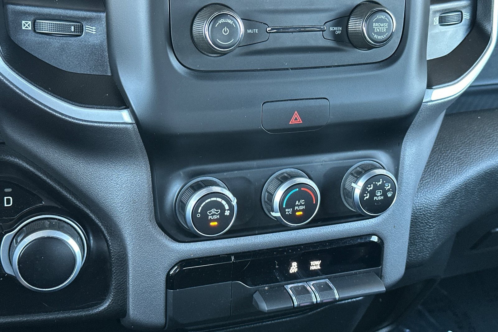 Used 2022 RAM 1500 Big Horn RWD image 18