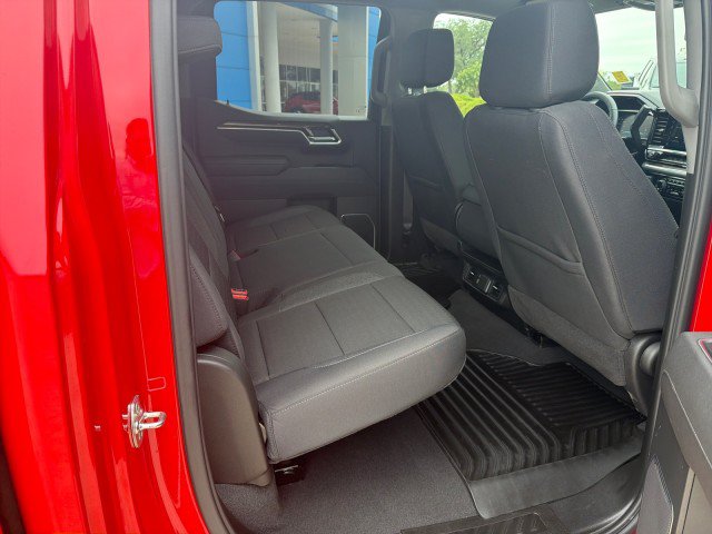 Used 2026 Chevrolet Silverado 1500 LT RWD image 15