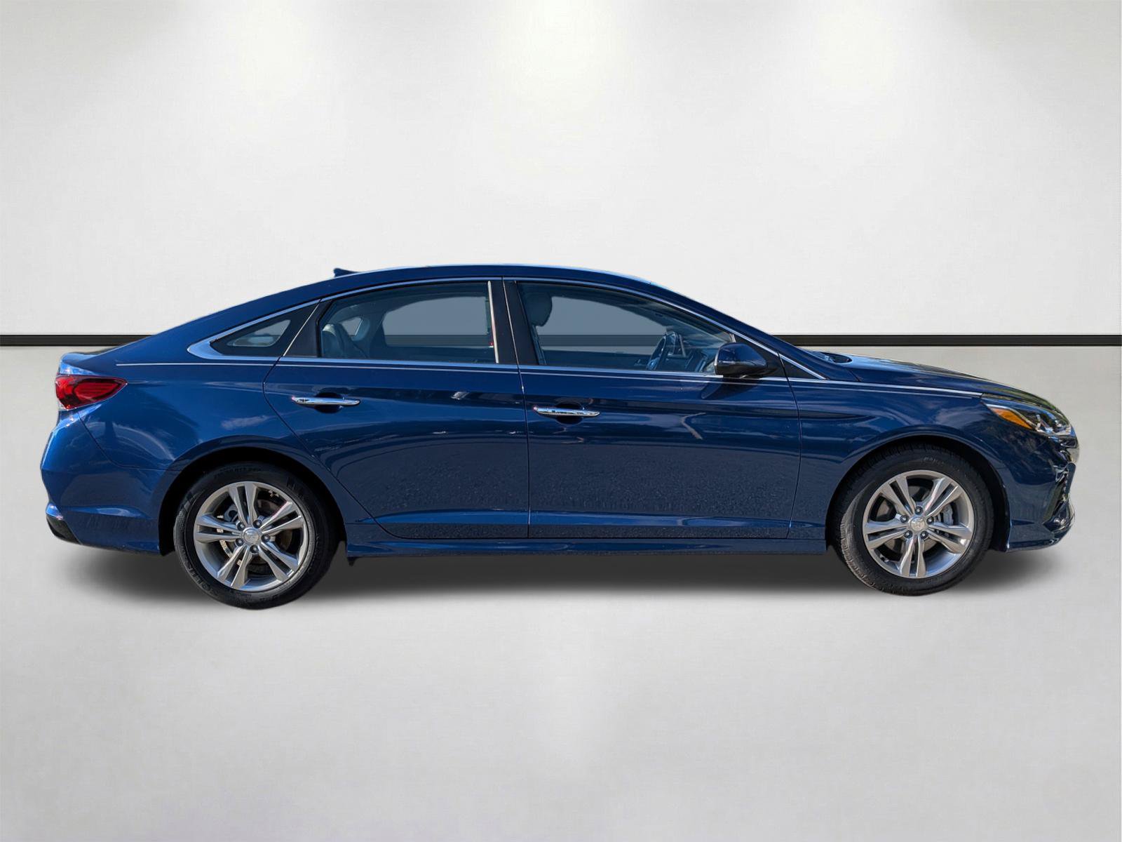 Used 2018 Hyundai Sonata SEL FWD image 3