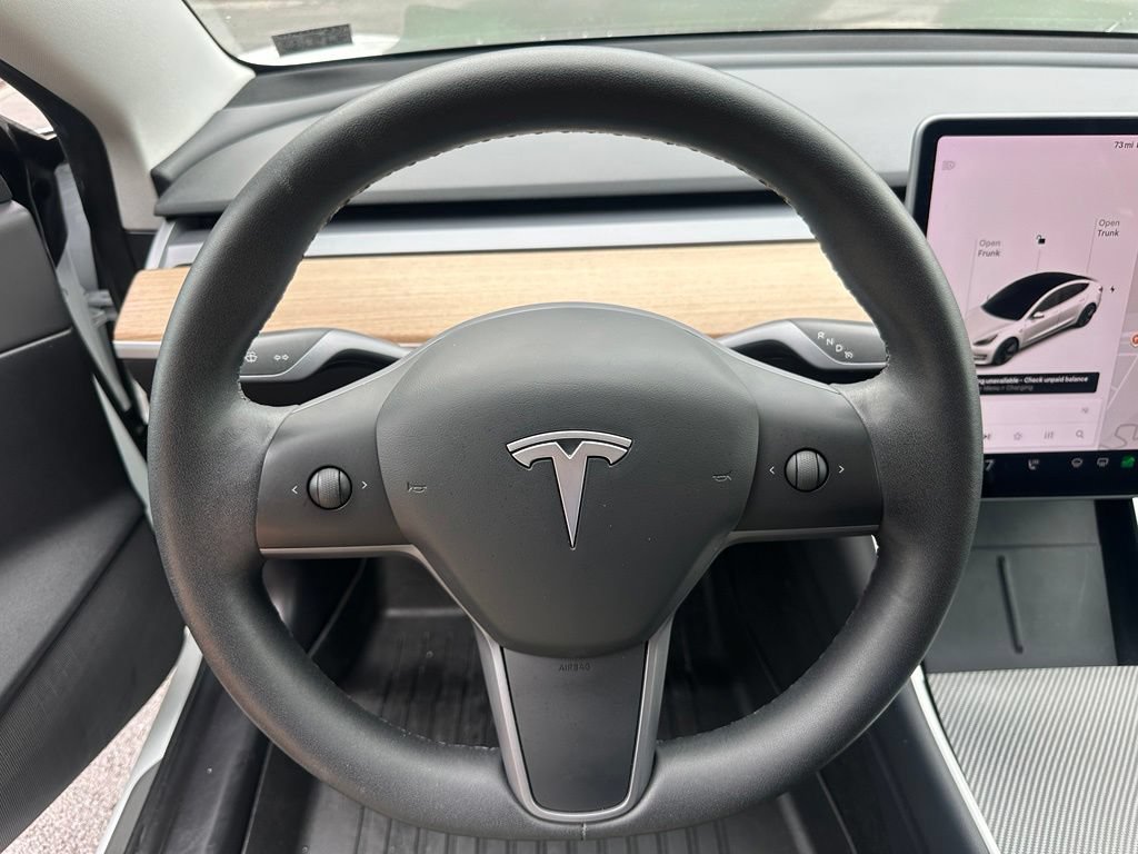 Used 2020 Tesla Model 3 Standard Range Plus RWD image 16