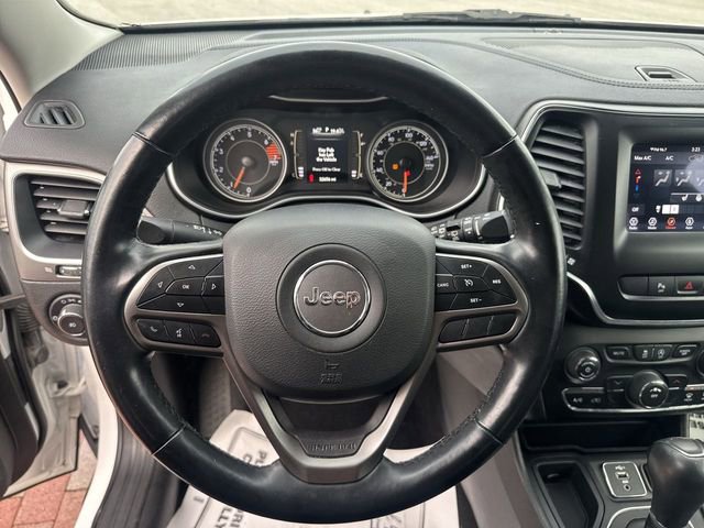 Used 2021 Jeep Cherokee Latitude Plus image 15