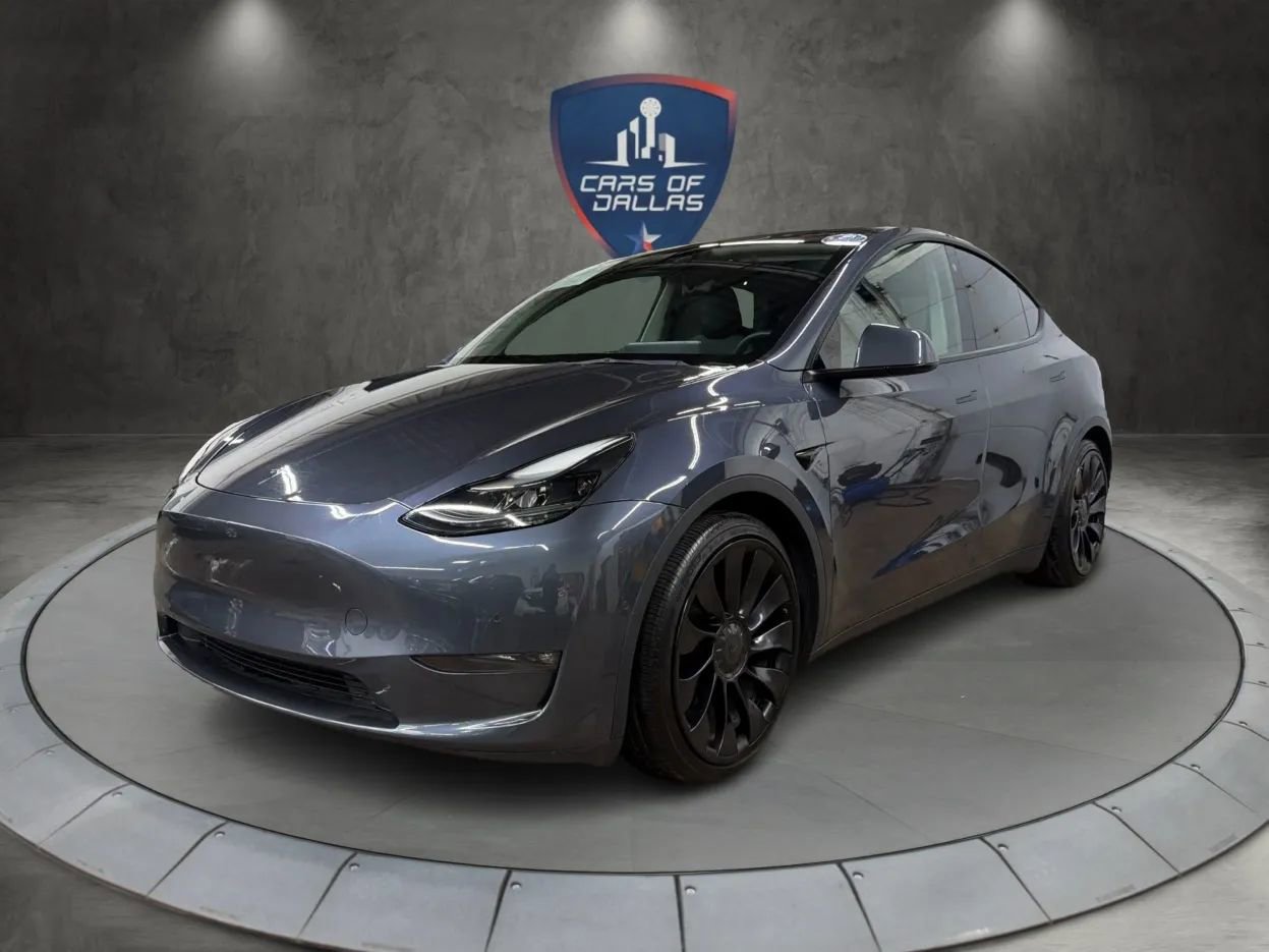 Used 2022 Tesla Model Y Performance image 1