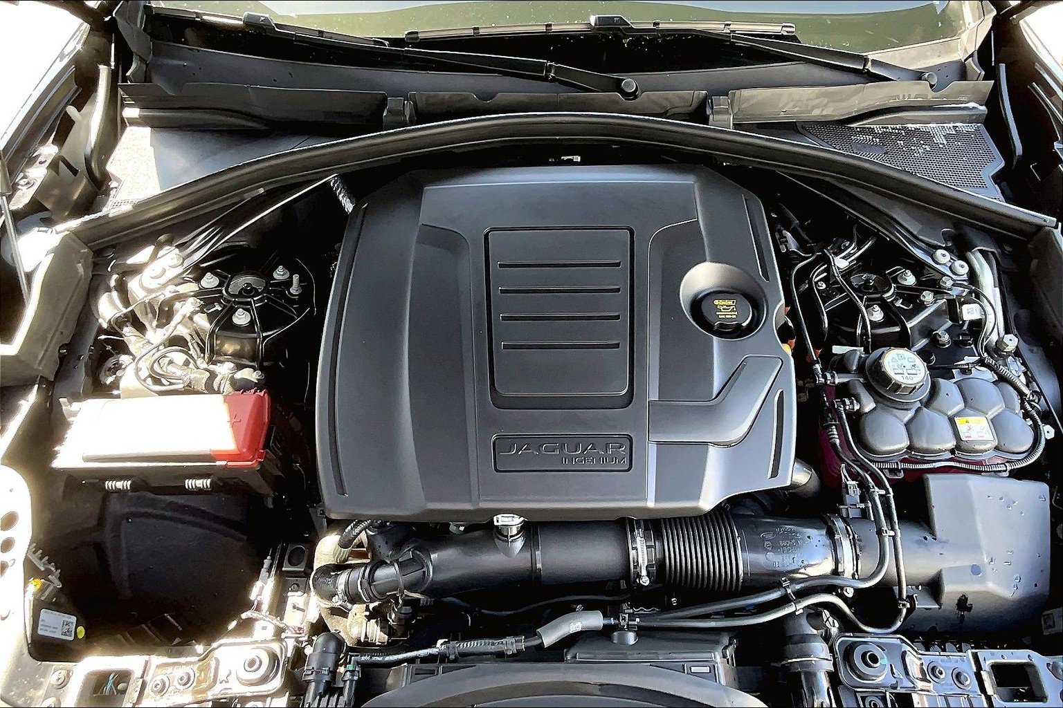 New 2026 Jaguar F-PACE R-Dynamic S image 11