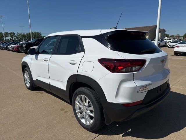 Used 2025 Chevrolet TrailBlazer LS w/ LS Convenience Package FWD image 5