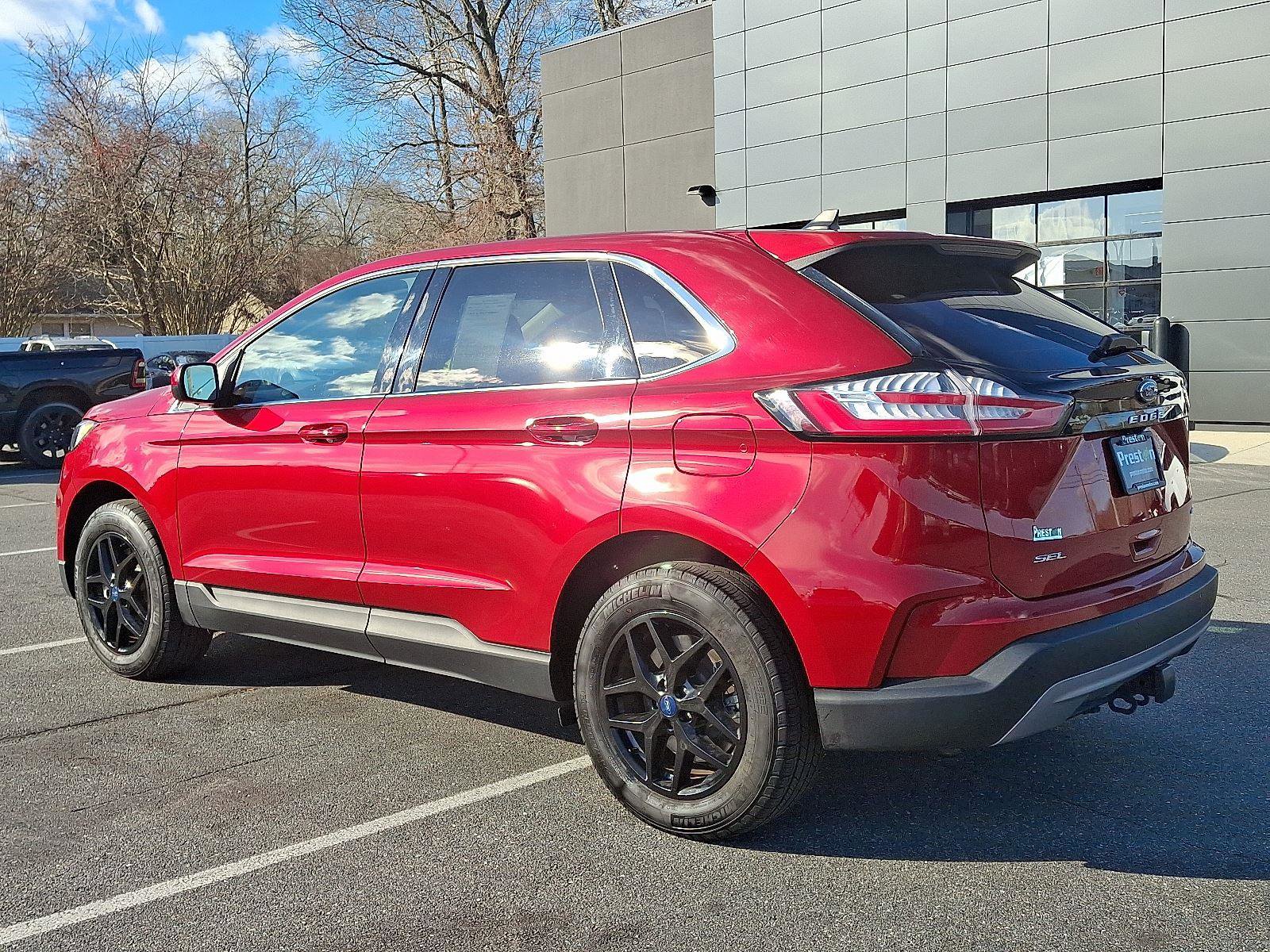 Used 2022 Ford Edge SEL w/ Convenience Package image 6