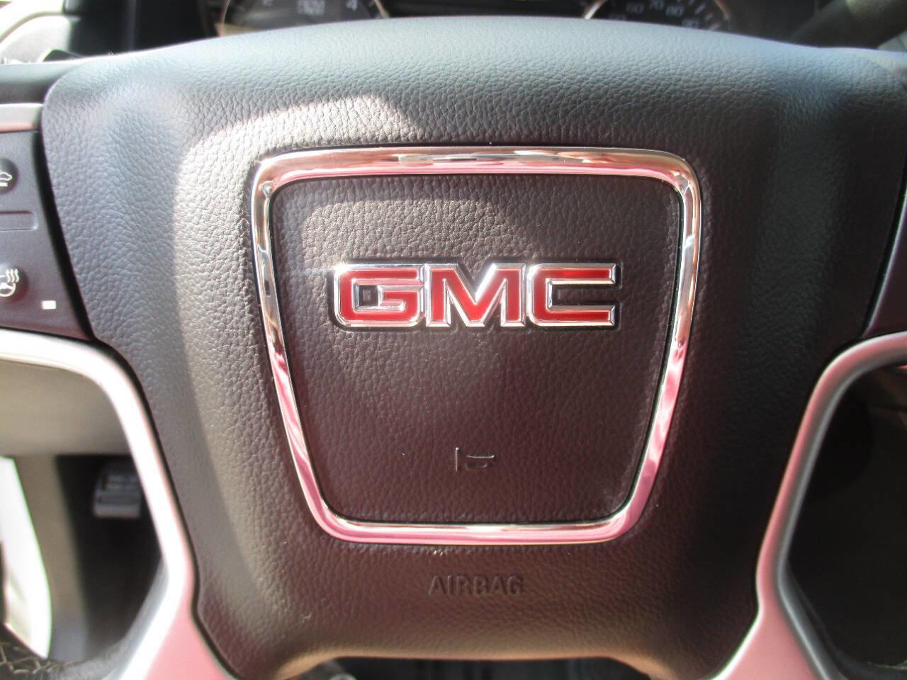 Used 2015 GMC Yukon SLT w/ Open Road Package image 29