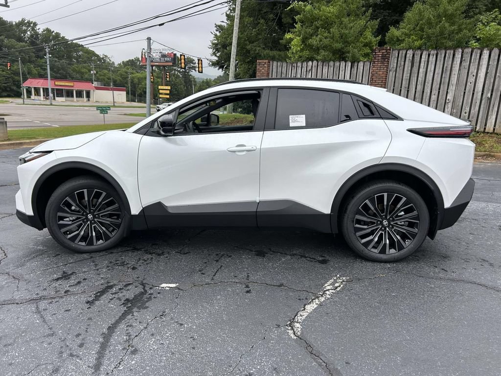 New 2026 Toyota C-HR AWD/4WD image 6