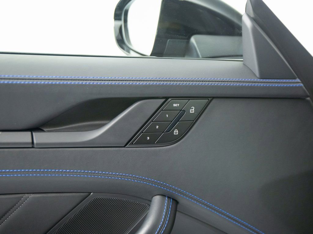 Certified 2025 Porsche 911 Carrera S image 20