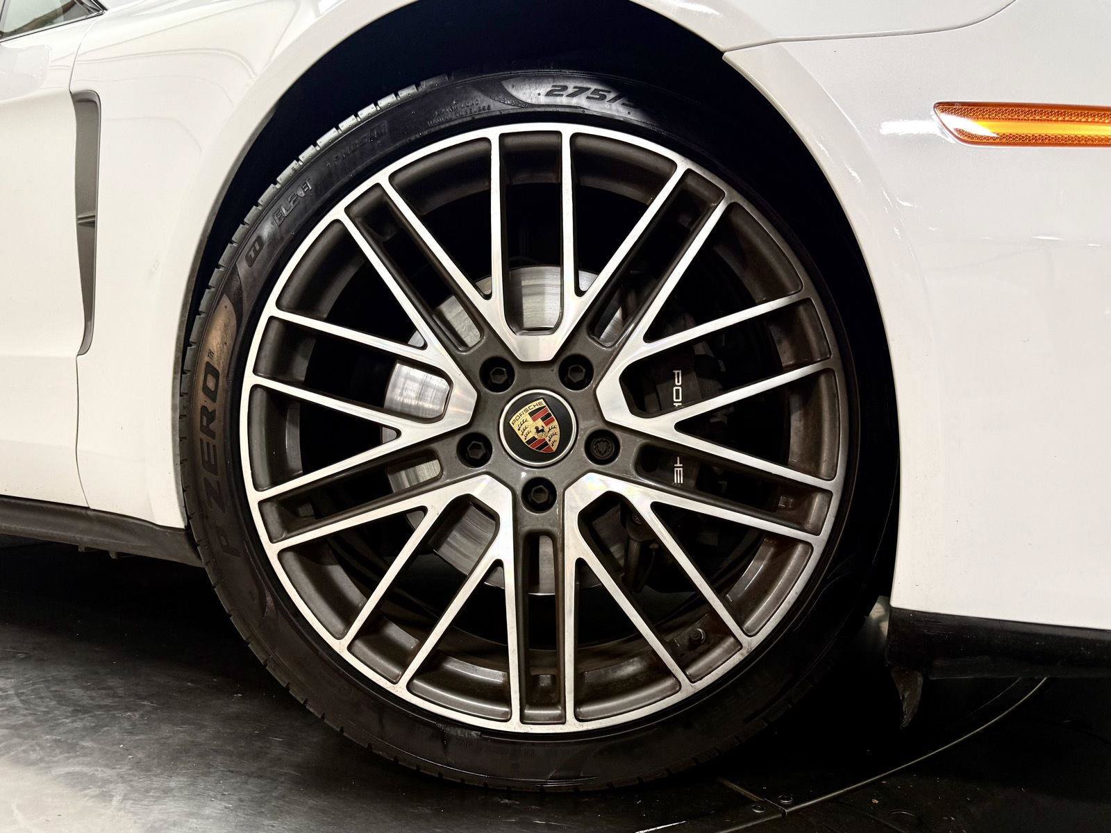 Used 2023 Porsche Panamera 4 Platinum Edition w/ Assistance Package AWD/4WD image 10