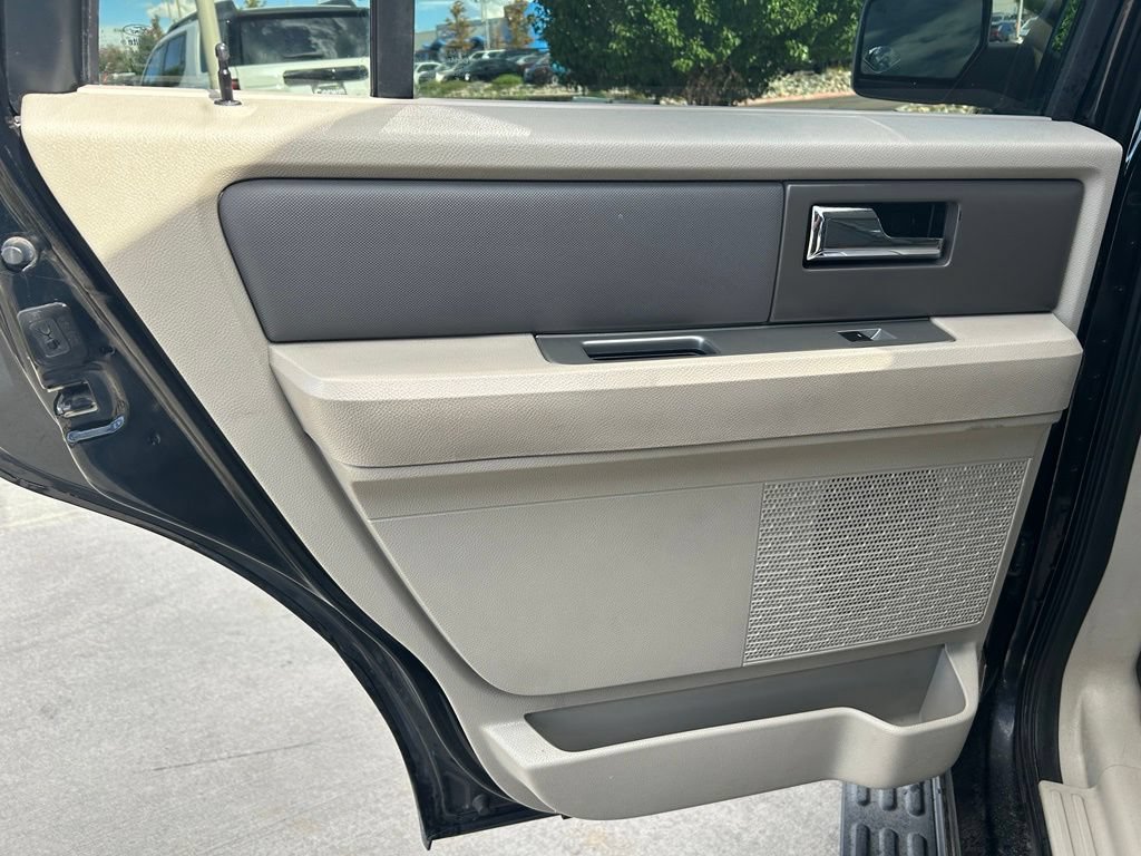 Used 2011 Ford Expedition XL w/ 101A Rapid Spec Order Code AWD/4WD image 21