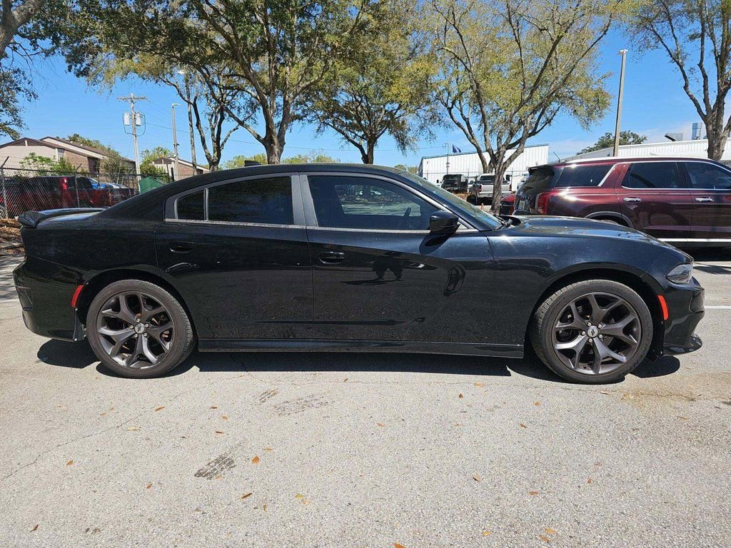 Used 2019 Dodge Charger GT image 4