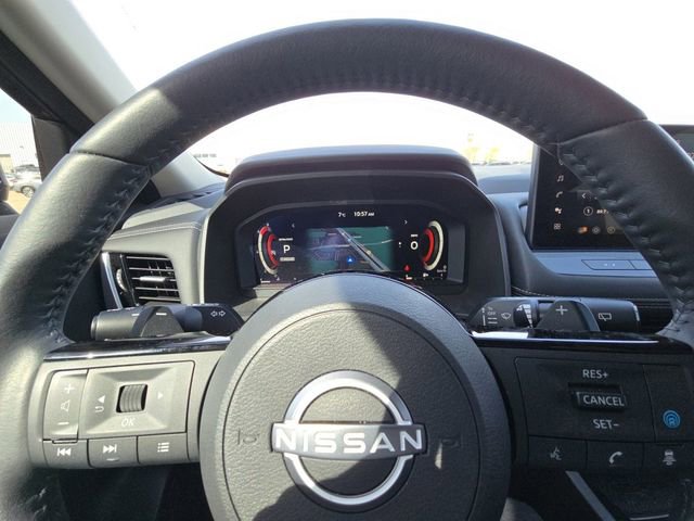 Used 2024 Nissan Rogue SL w/ SL Premium Package image 25