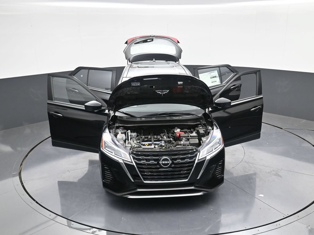 Certified 2025 Nissan Kicks Play S FWD image 35